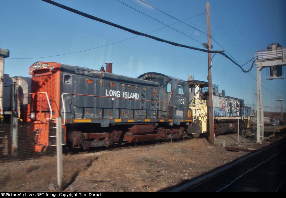 LI 102